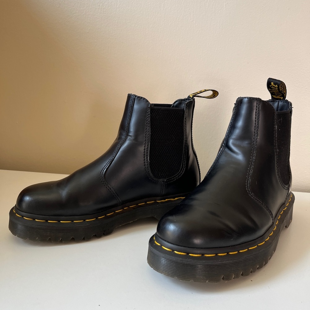 Dr. Martens 2976 Bex Chelsea Boots - Picture 6 of 7